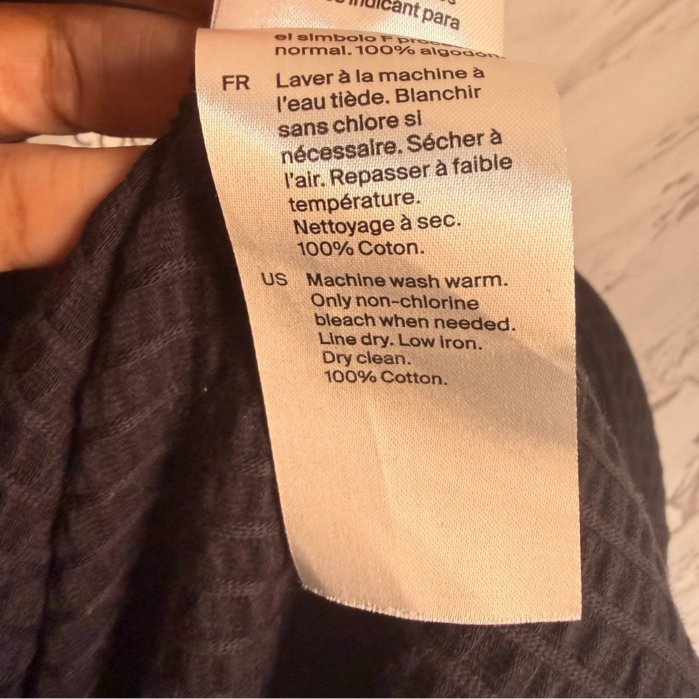 2/$100 NEW COS Relaxed Seersucker Cotton Black Short Sleeve Zip Up Shirt Jacket - Picture 8 of 8